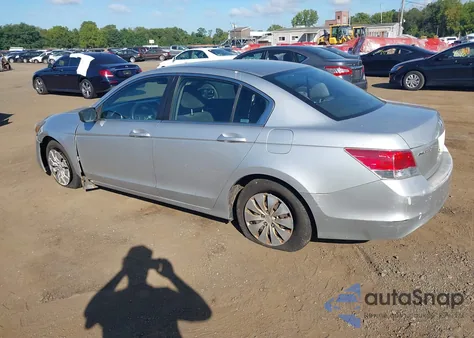 2009 Honda Accord 2.4 Lx z USA, uszkodzony, nr VIN 1HGCP26339A092770